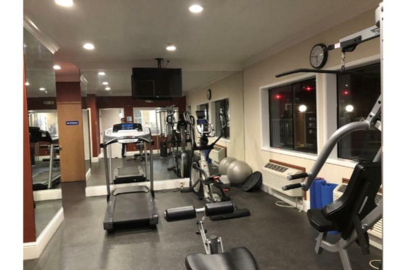 Holiday Inn Express Corning By Ihg Екстер'єр фото