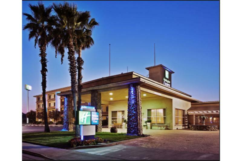 Holiday Inn Express Corning By Ihg Екстер'єр фото